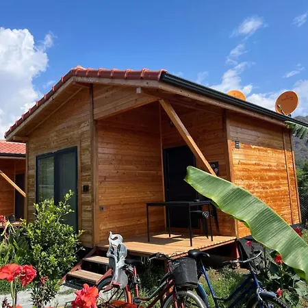 Lemon Garden Çıralı