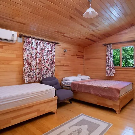 Bed & Breakfast Lemon Garden 2*